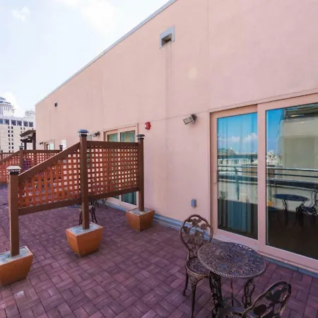 Spacious Condos Steps Away From French Quarter New Orleans Exterior photo