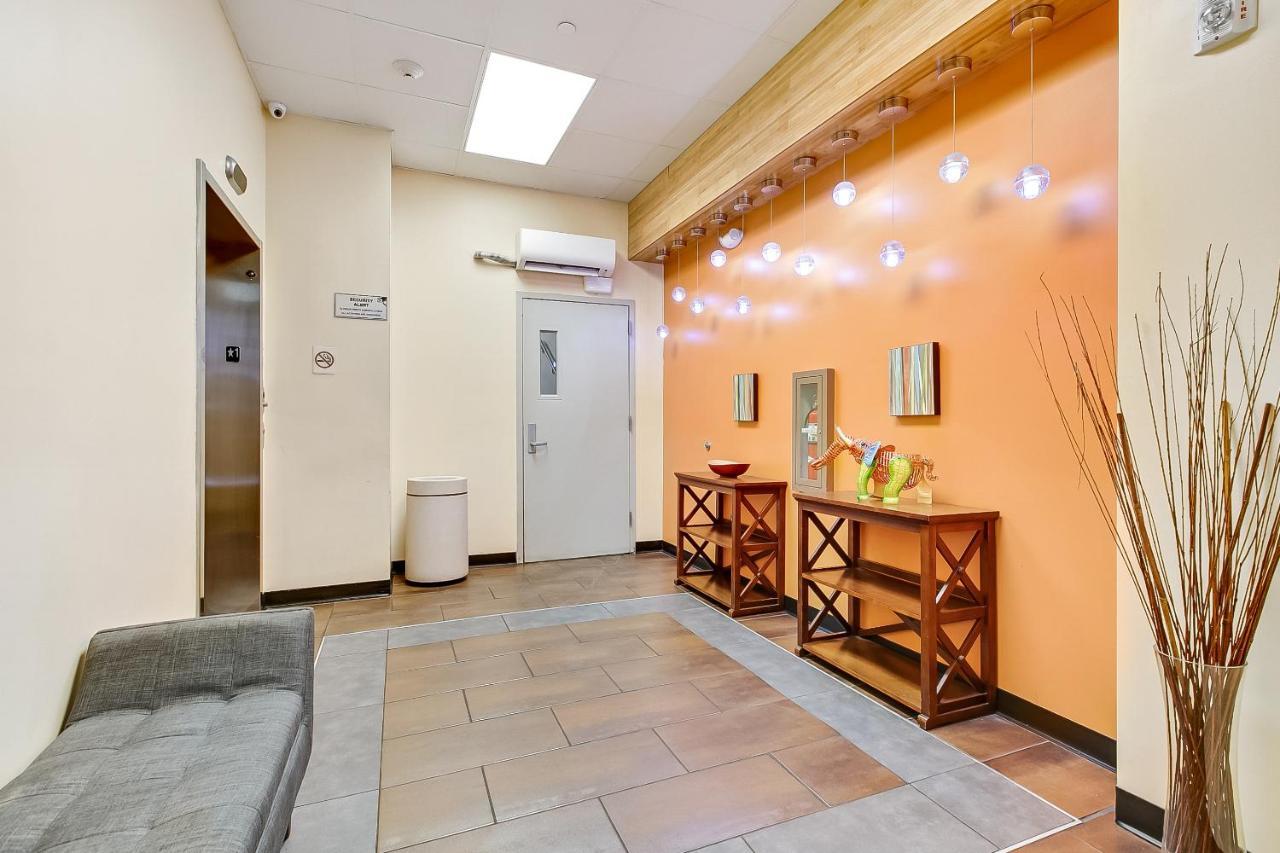 Spacious Steps Away From French Quarter Apartamento *